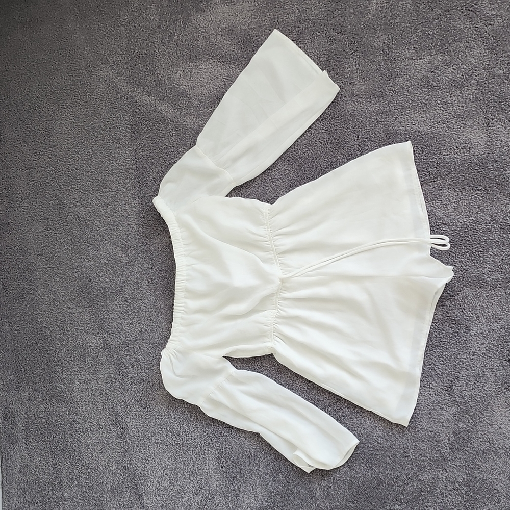 White  Romper Size M